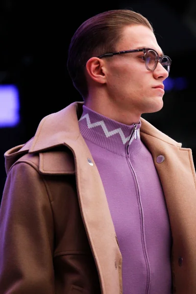 Look 130
